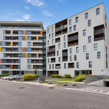 Comfortable Apartment With Air Conditioning Cracow Poznanska 10 By Heyrent Apartman